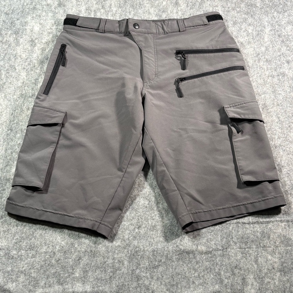 MTB Mens Gray 12 in Inseam Utility Cargo Shorts‎ Size LG